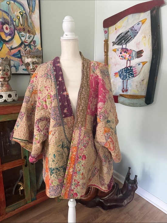 Magnolia Pearl Jackets & Blazers - Magnolia Pearl Quilted Patchwork Cape in Pink, Beige & Purple